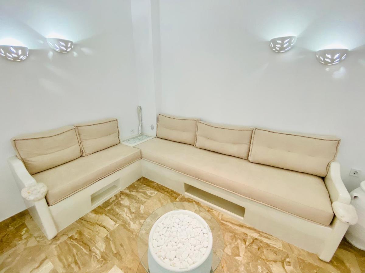 אדאמאס Deluxe Studios & Suites Ageri-Milos מראה חיצוני תמונה