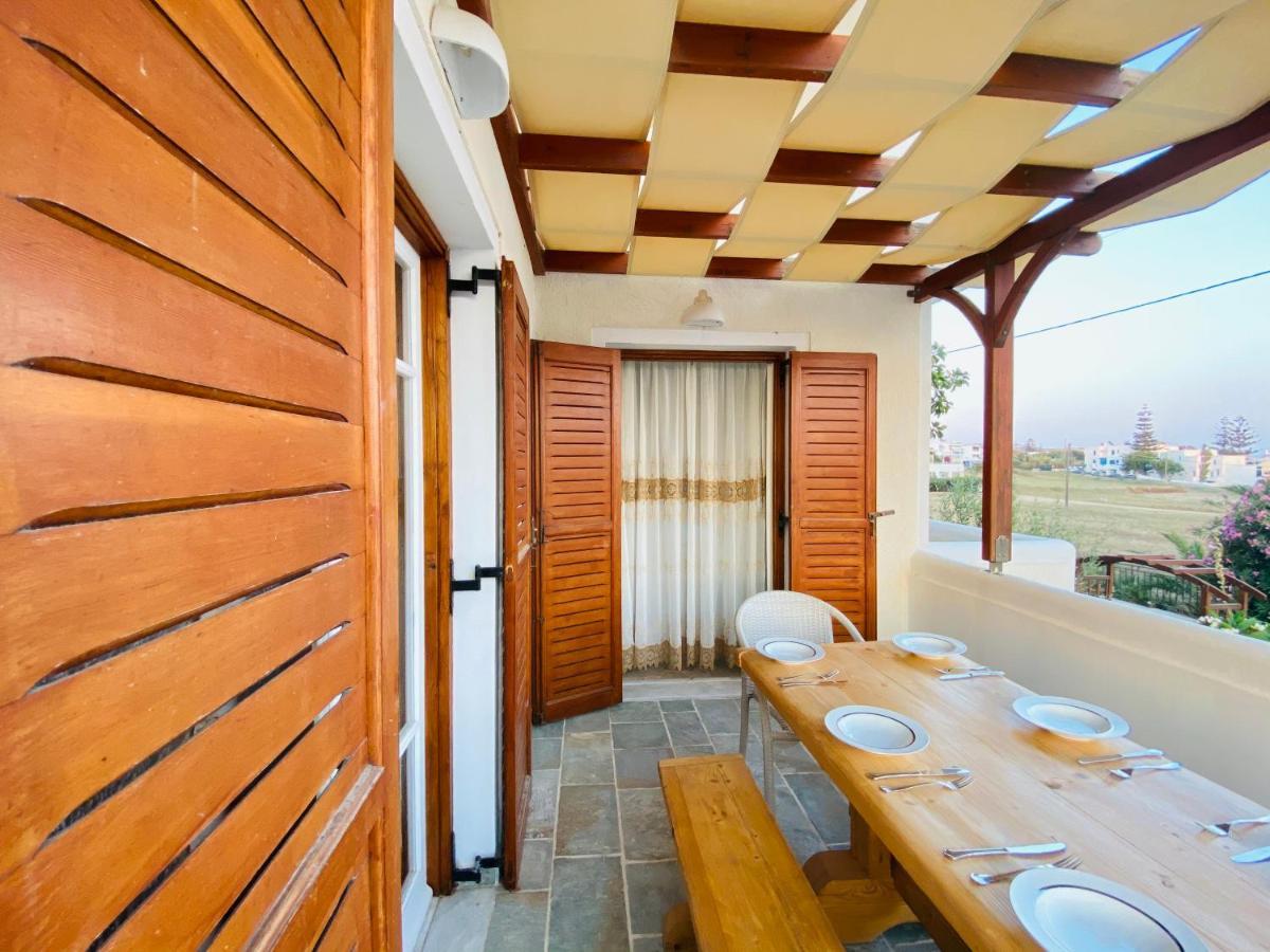 אדאמאס Deluxe Studios & Suites Ageri-Milos מראה חיצוני תמונה